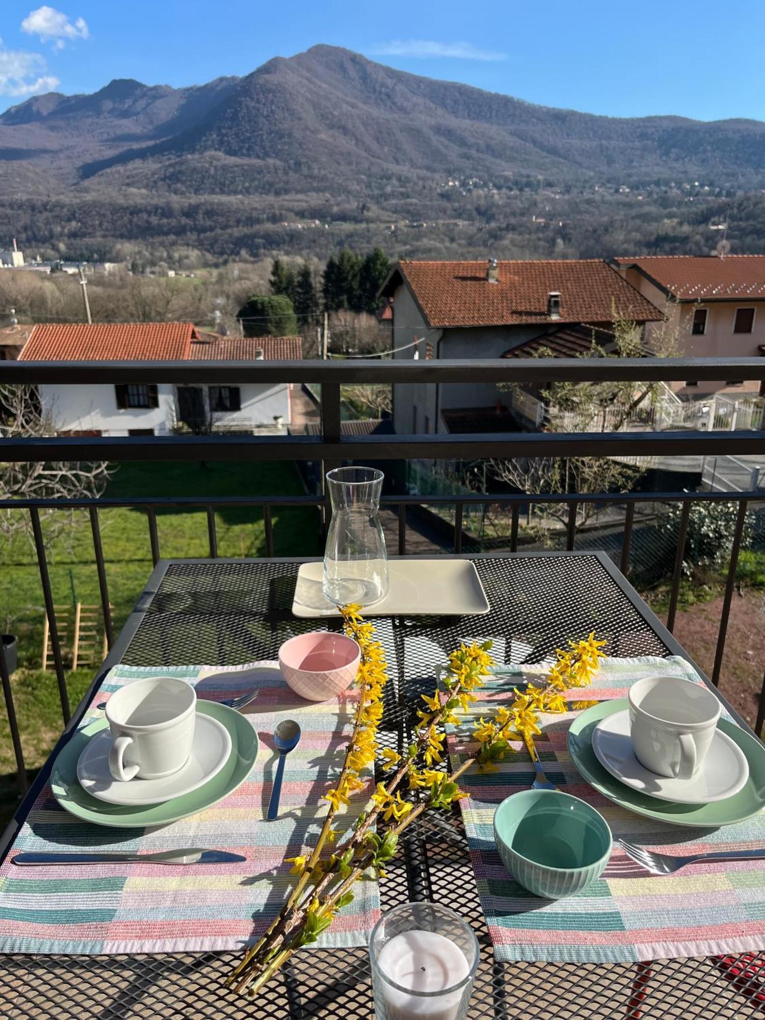 Appartamento Turistico - Via Montenudo Casalzuigno Exterior foto
